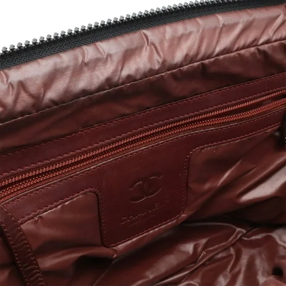 CHANEL Black Leather Bag - Picture 8 of 10